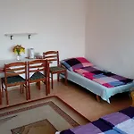 Dom Goscinny Asia Habitación en casa particular *